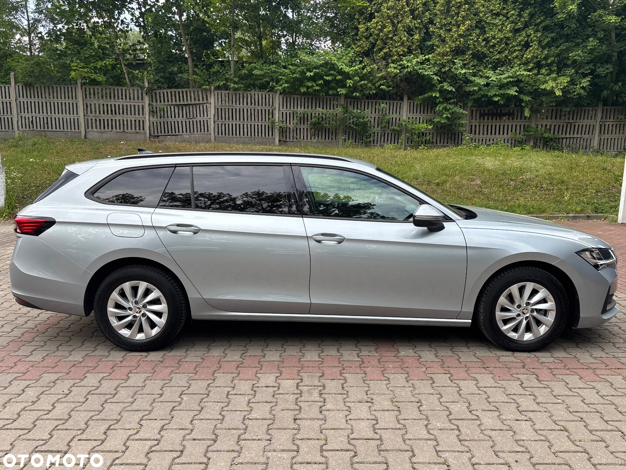 Skoda Superb 2.0 TDI SCR Essence DSG - 7