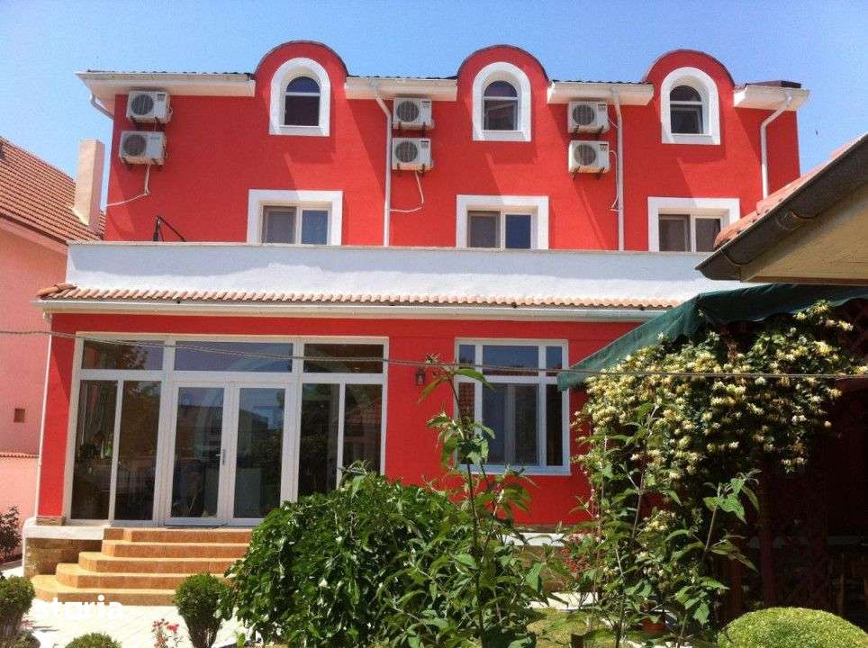 EFORIE SUD | PENSIUNE 15 CAMERE | 200M DE PLAJA - Imagine principală: 5/11