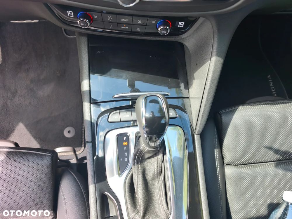 Opel Insignia 1.6 Direct InjectionT Dynamic - 9