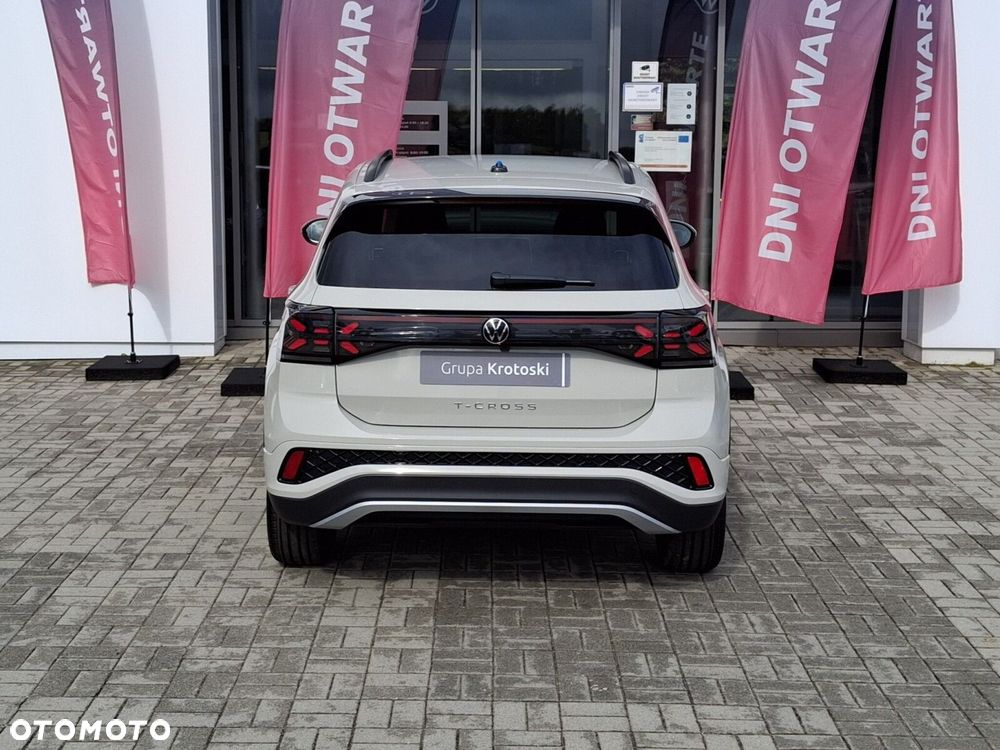 Volkswagen T-Cross 1.0 TSI R-Line Plus DSG - 8