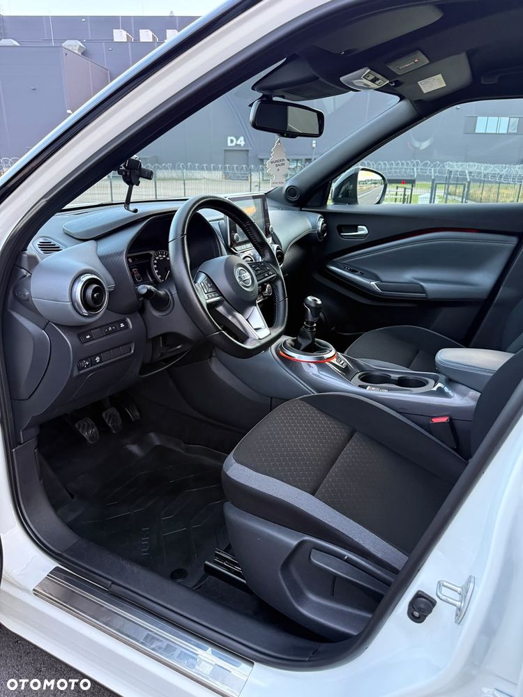 Nissan Juke 1.0 DIG-T N-Connecta - 36