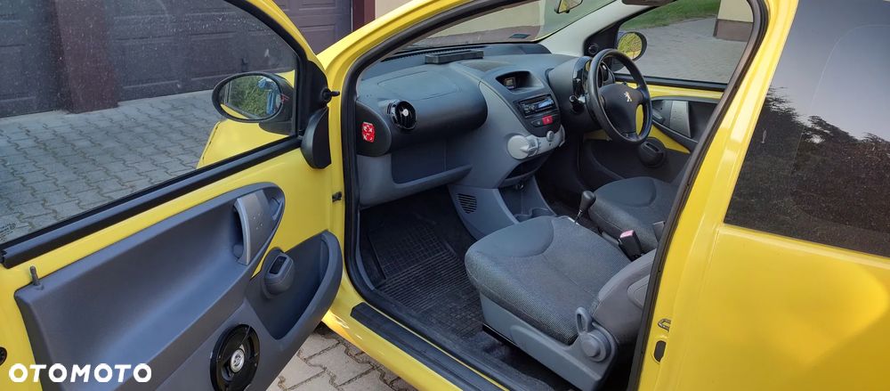 Peugeot 107 - 5