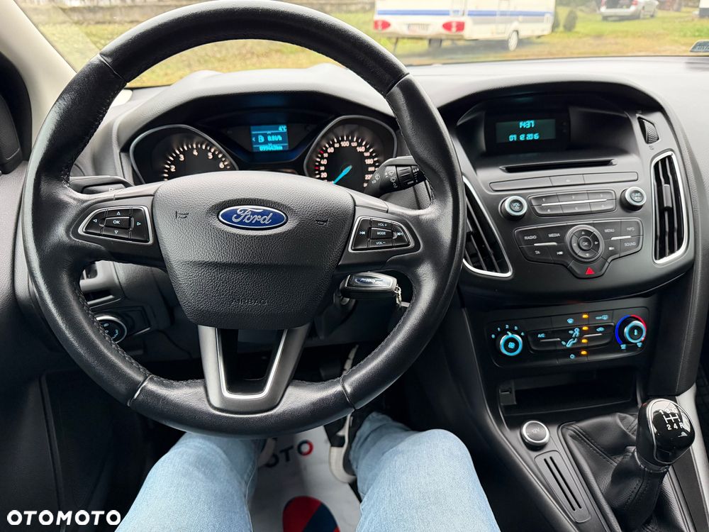 Ford Focus 1.6 Gold X - 14