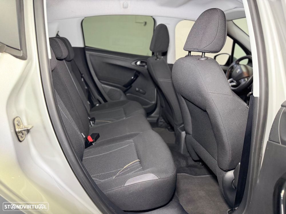 Peugeot 208 1.2 VTi Allure - 10