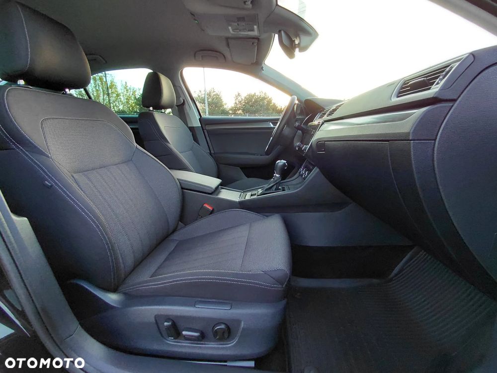 Skoda Superb 2.0 TDI SCR Style DSG - 22