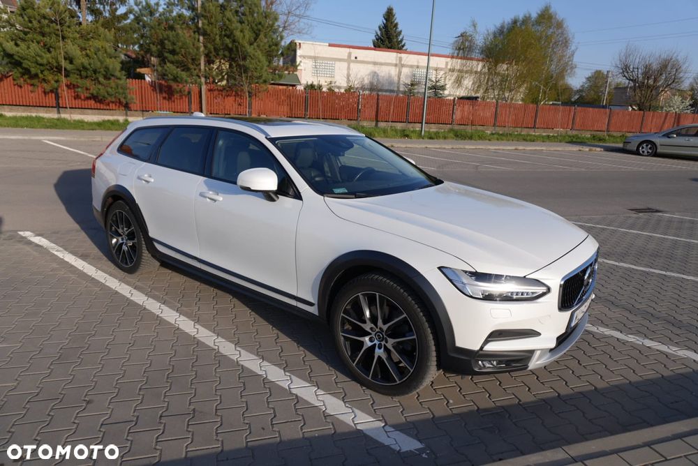 Volvo V90 Cross Country D5 AWD Pro - 7