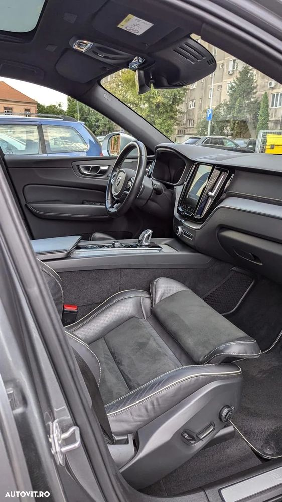 Volvo XC 60 T8 Twin Engine AWD R-Design - 14