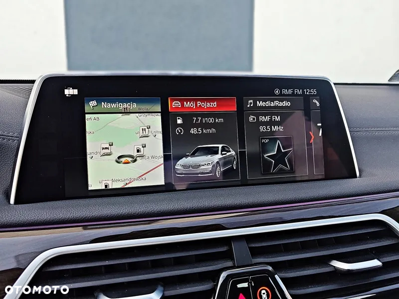 BMW Seria 7 730d xDrive - 33