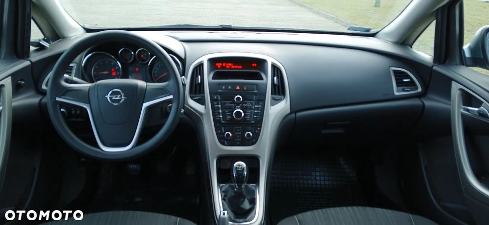 Opel Astra 1.6 Enjoy - 13