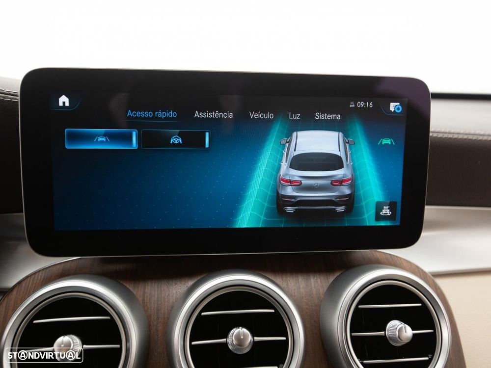 Mercedes-Benz GLC 300 e Coupé 4Matic - 33