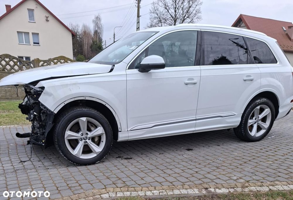 Audi Q7 - 4