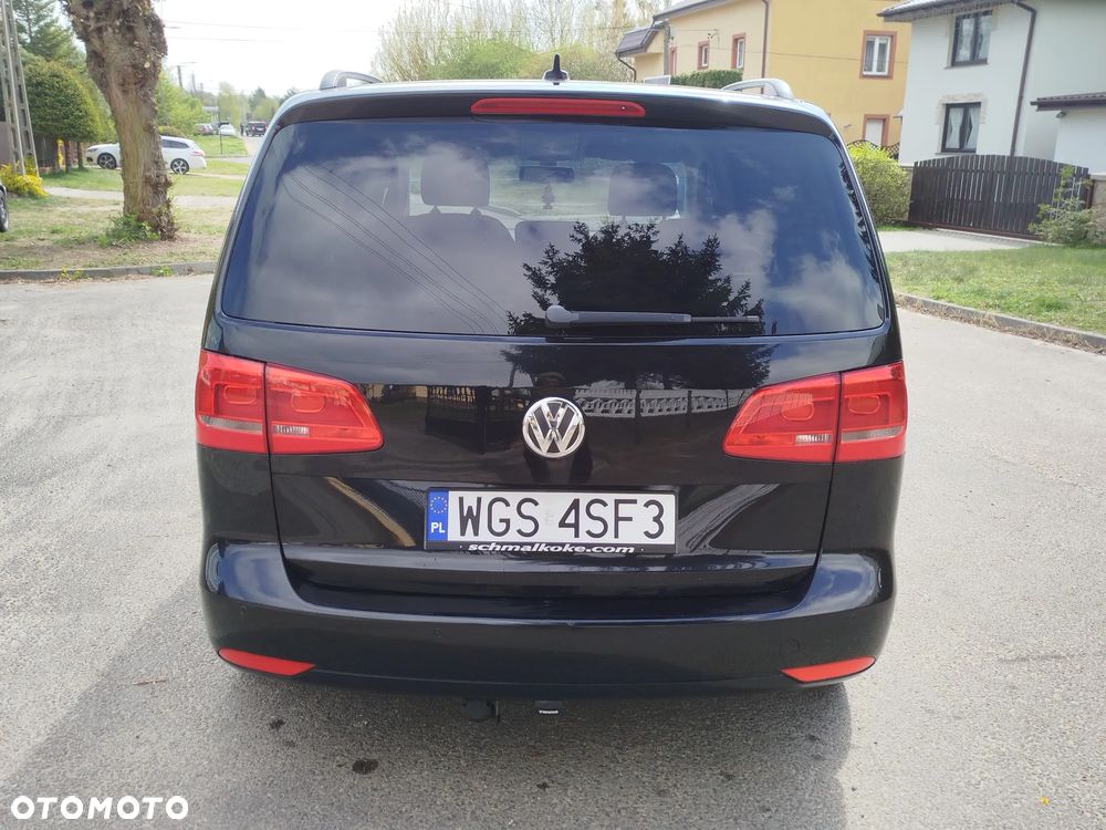 Volkswagen Touran - 6