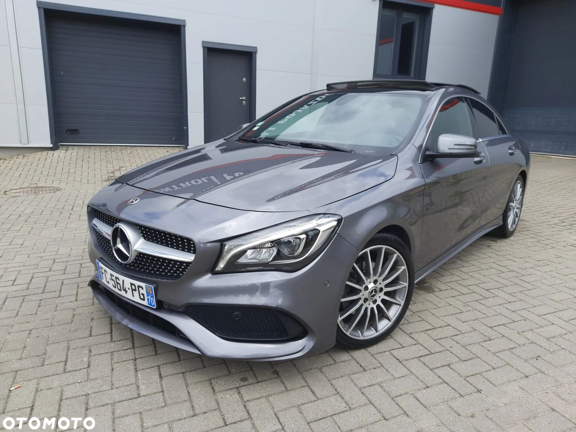 Mercedes-Benz CLA 200 d 7G-DCT AMG Line - 1