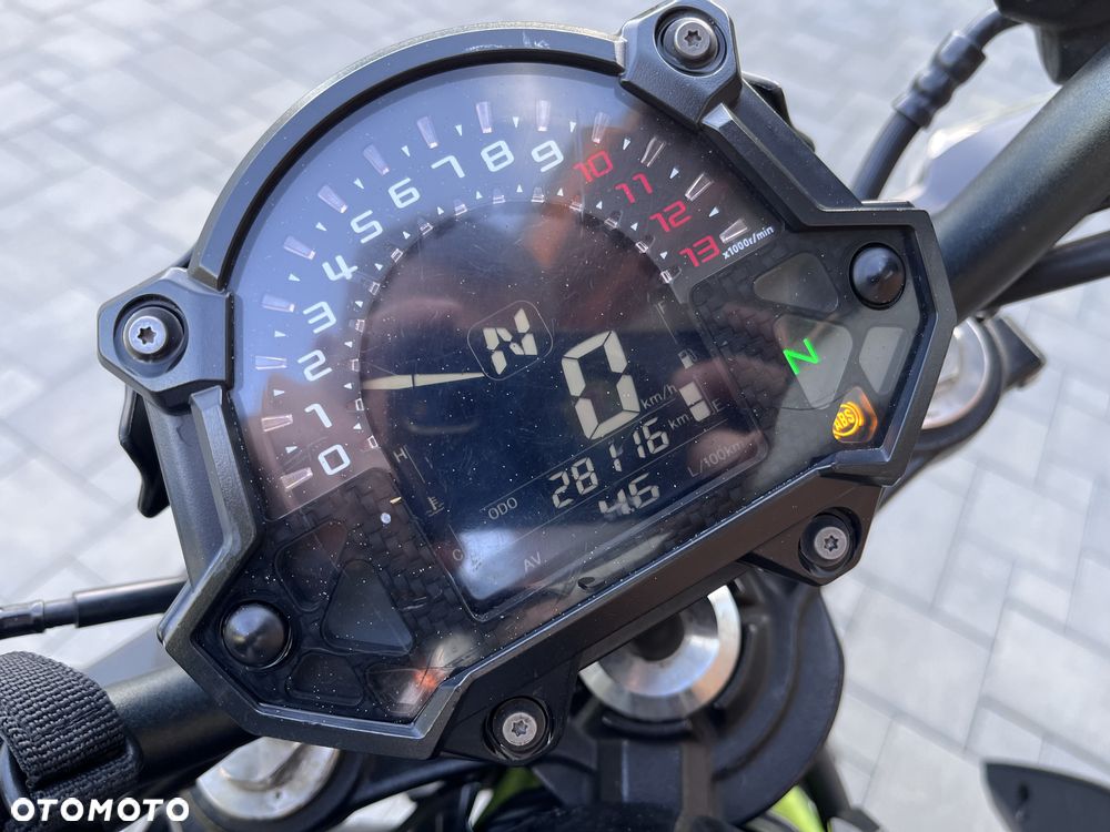 Kawasaki Z 650 - 6