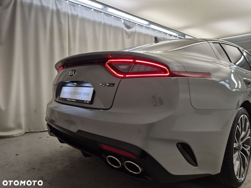 Kia Stinger - 21