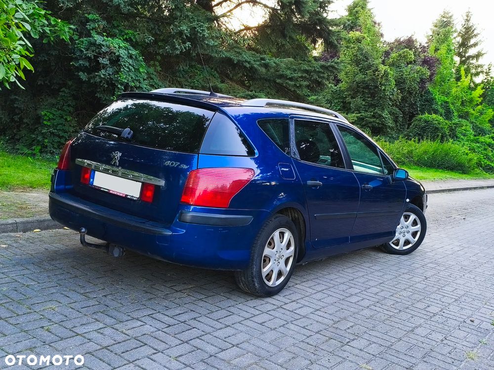 Peugeot 407 1.6 HDI Presence - 6