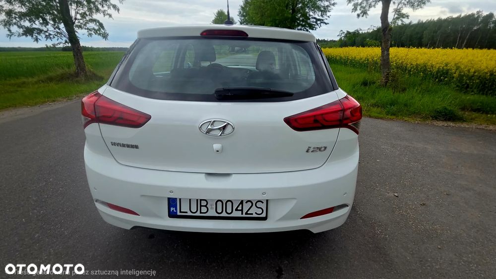 Hyundai i20 - 11