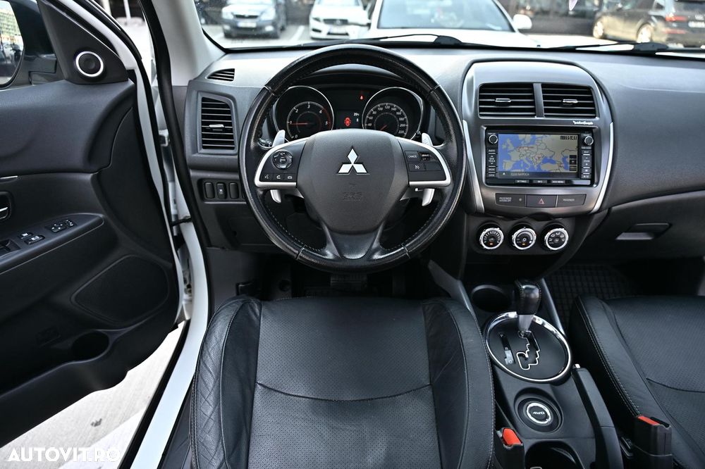 Mitsubishi ASX - 12