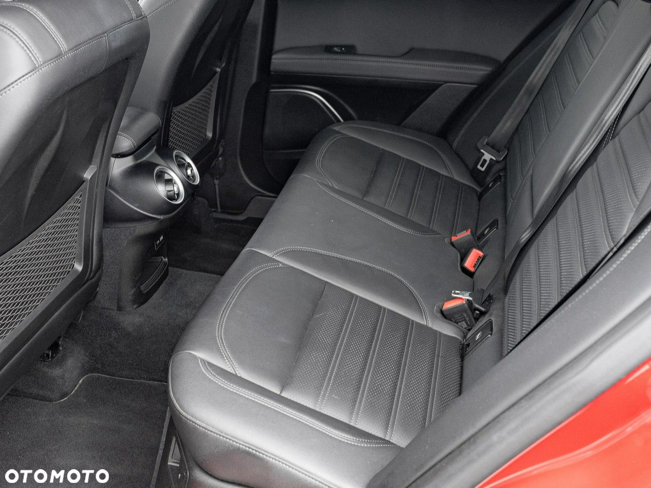 Alfa Romeo Stelvio 2.0 Turbo Veloce Q4 - 23