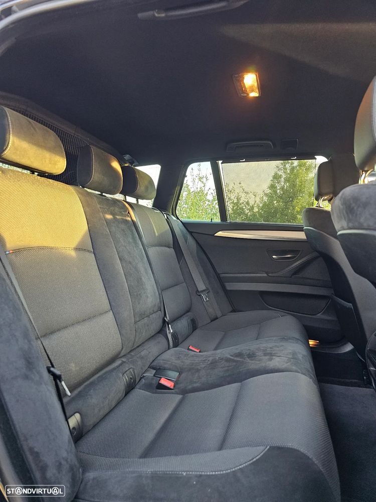 BMW 525 d Pack M Auto - 13