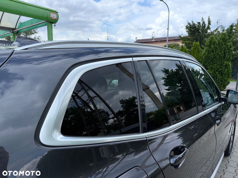 BMW X3 sDrive18d xLine - 37