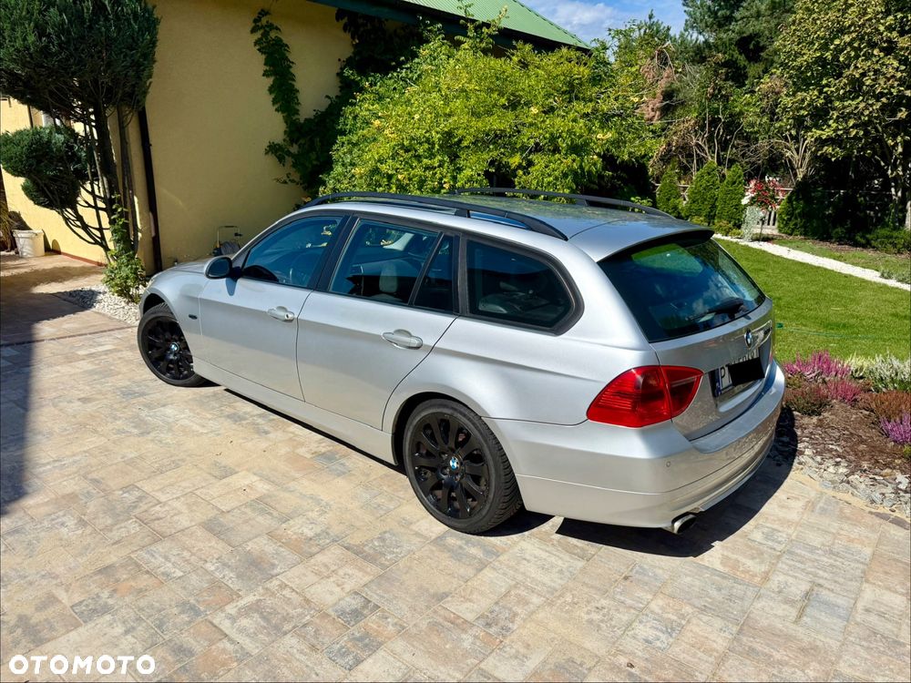 BMW Seria 3 2007 photo 3