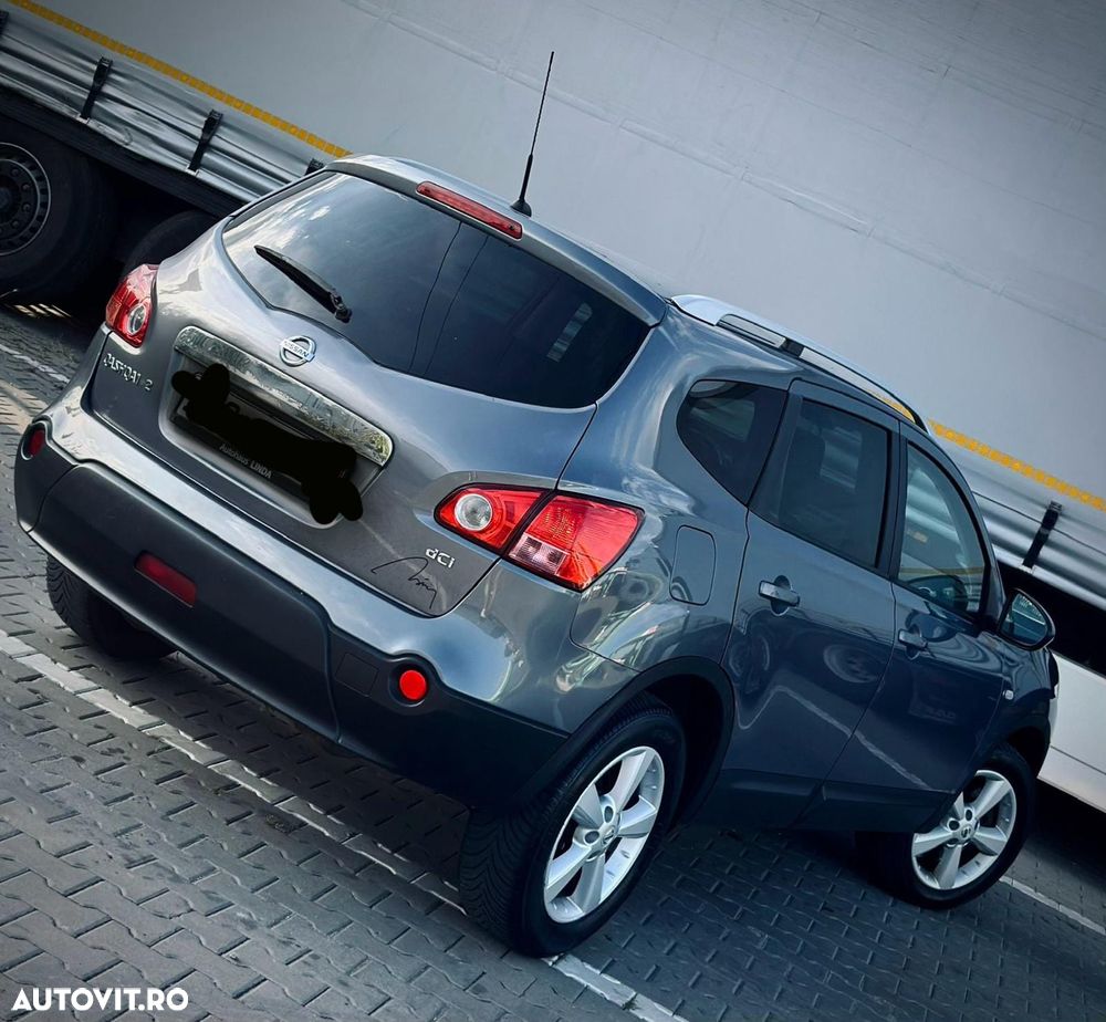 Nissan Qashqai - 2