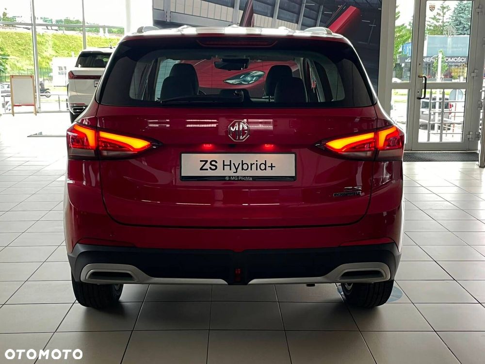 MG ZS Hybrid+ - 6