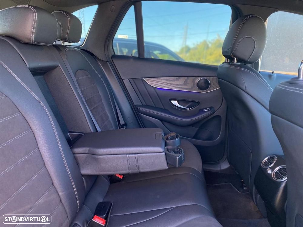 Mercedes-Benz GLC 300 de 4Matic 9G-TRONIC - 36