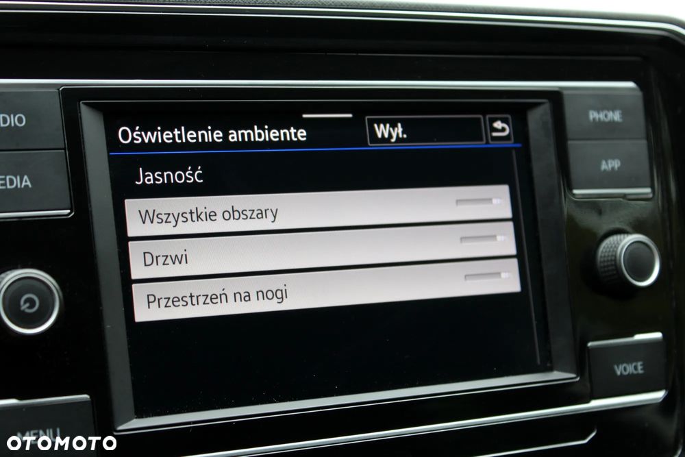 Volkswagen Passat 2.0 TDI EVO Business - 14
