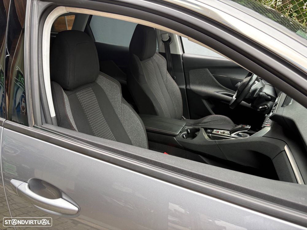 Peugeot 3008 PureTech 130 Stop & Start GPF EAT8 Active - 53