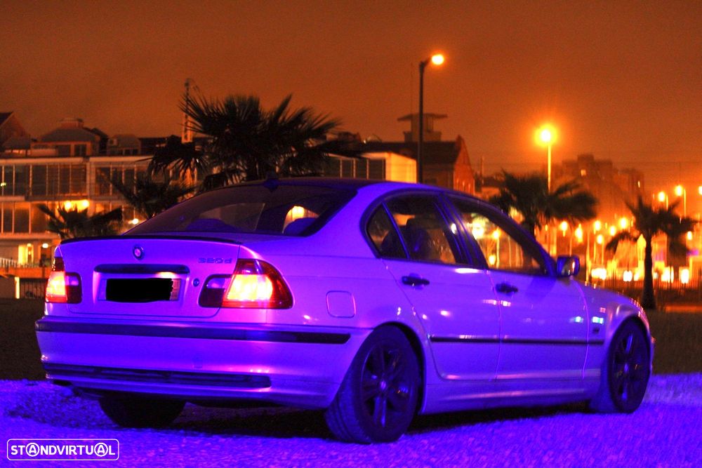 BMW 320 - 3