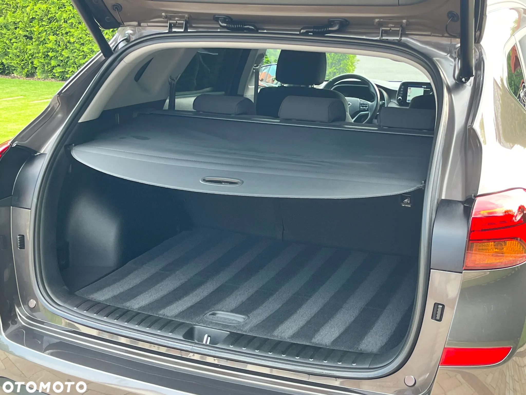 Hyundai Tucson 1.6 CRDi Comfort 2WD - 16