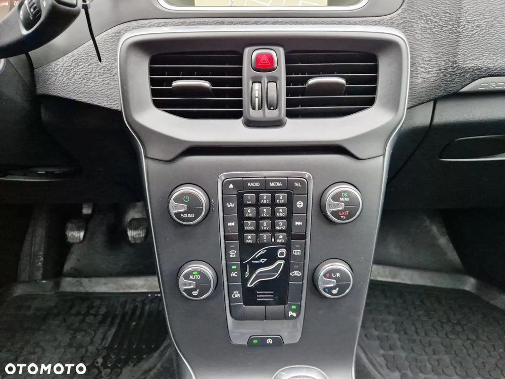 Volvo V40 D2 Drive-E Inscription - 14
