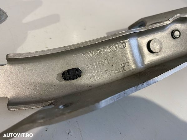 Balama capota dreapta V40 2012-2018 31385072 - 2