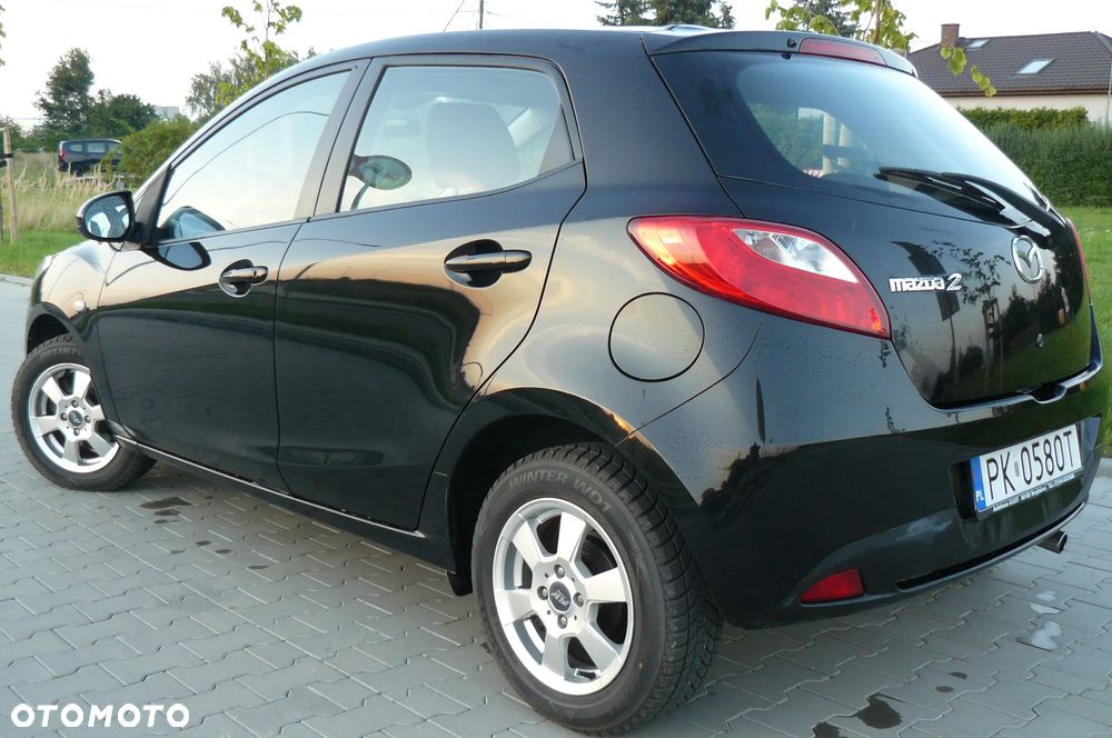 Mazda 2 - 7
