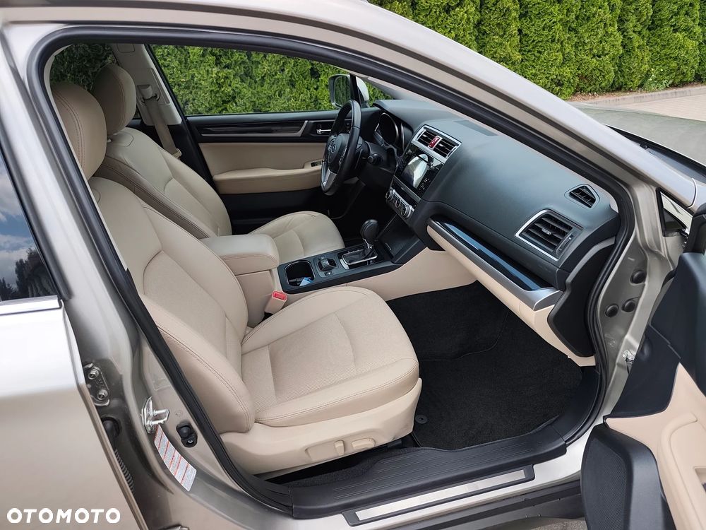 Subaru Outback 2.0D Exclusive Lineartronic - 14