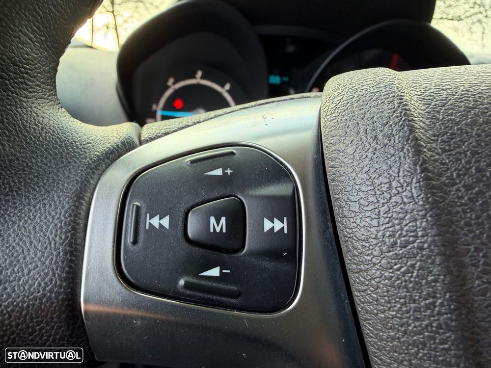 Ford Transit Courier 1.5 TDCi Trend - 23