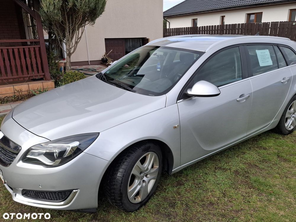 Opel Insignia - 1