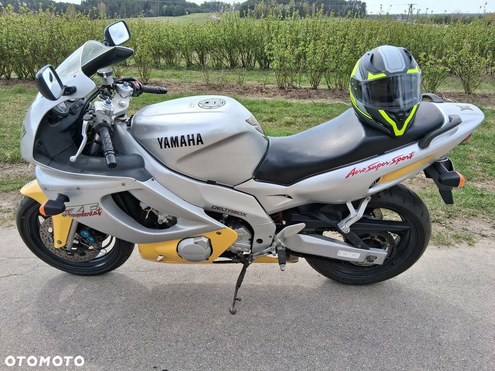 Yamaha YZF - 2