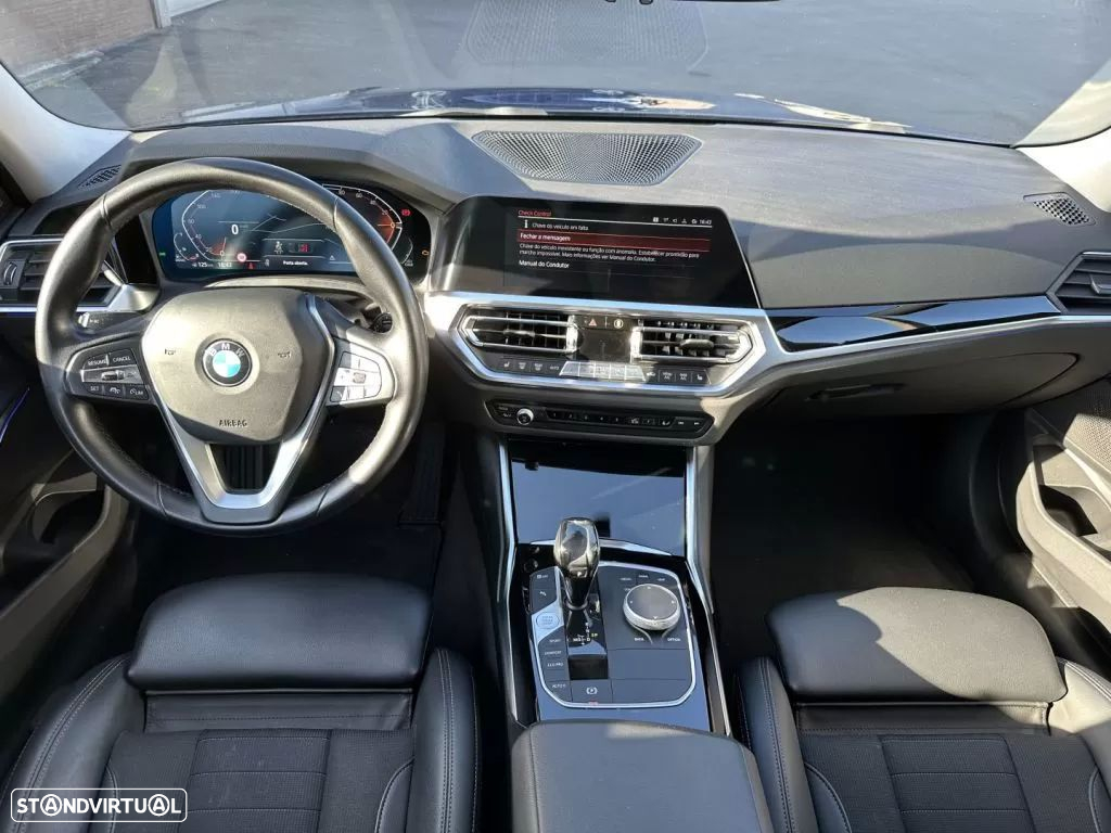 BMW 320 d Aut. M Sport - 29