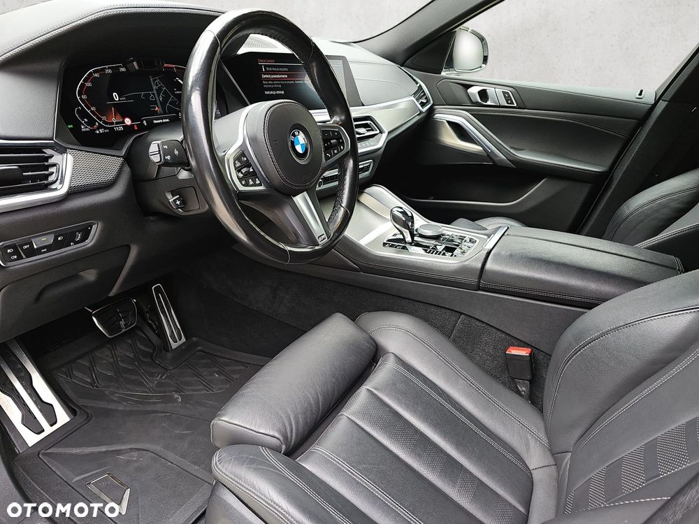 BMW X6 - 11