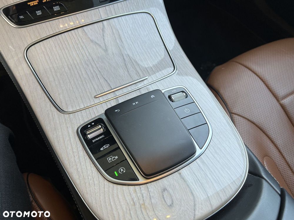 Mercedes-Benz CLS - 17
