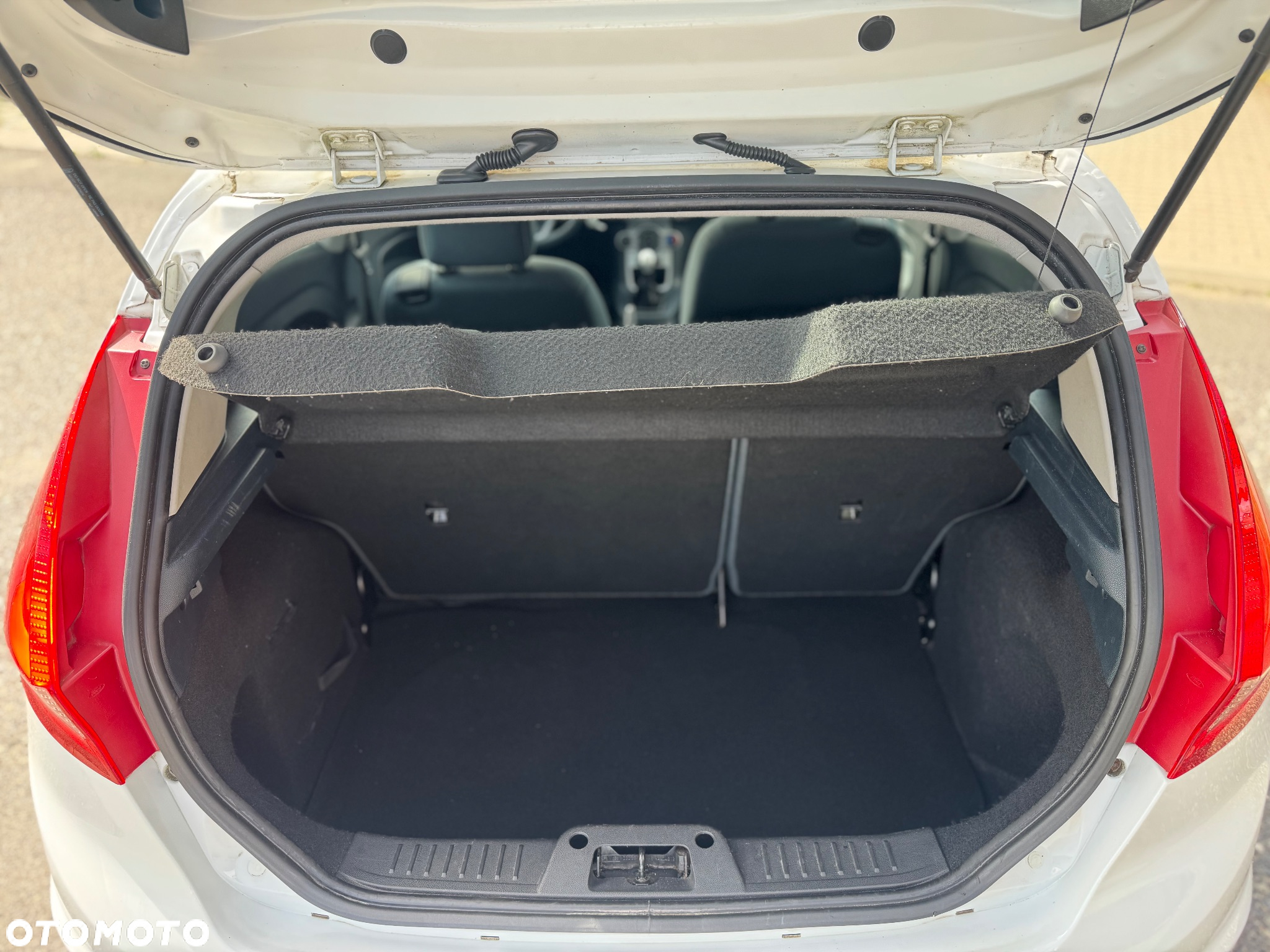 Ford Fiesta 1.25 Ambiente - 10