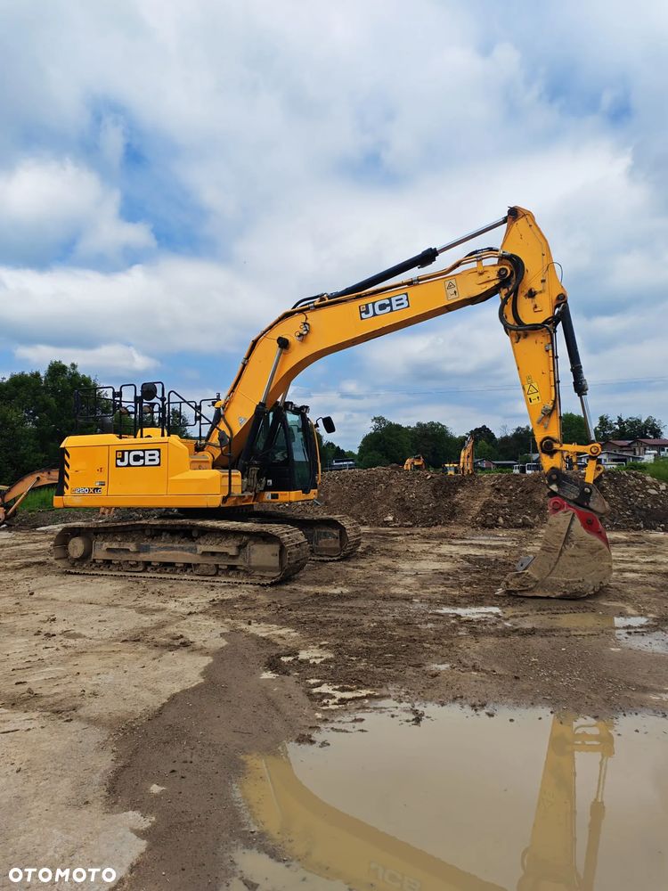 JCB 220 XLC IDEALNA - 11