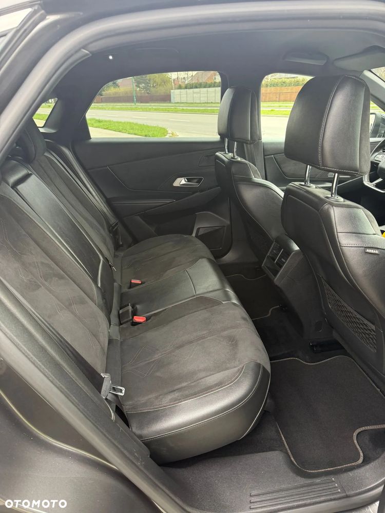 DS Automobiles DS 7 Crossback 2.0 BlueHDi Performance Line + - 12