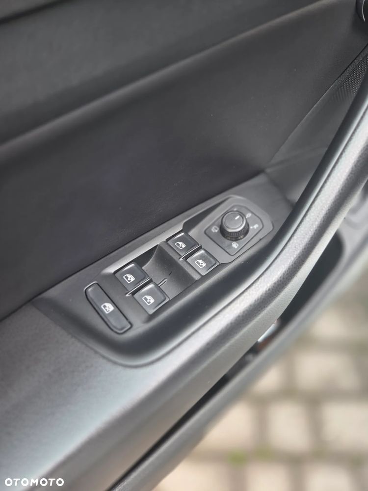 Volkswagen Arteon 2.0 TSI R-Line DSG - 28