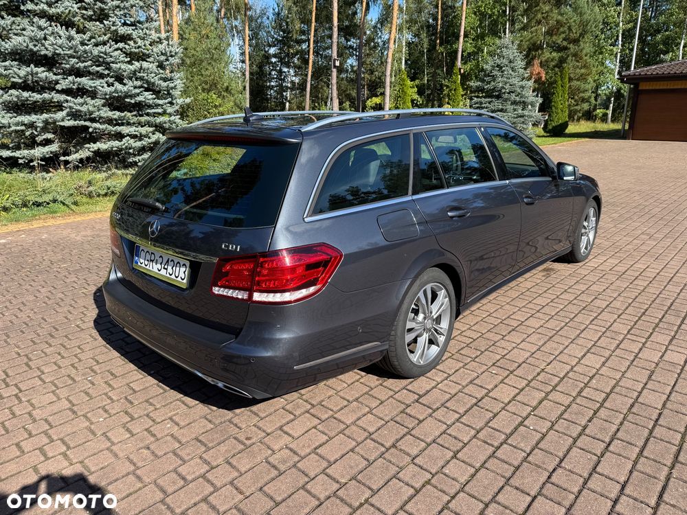 Mercedes-Benz Klasa E 220 CDI 7G-TRONIC Elegance - 4