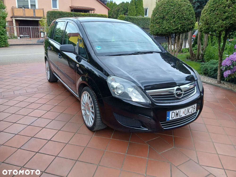Opel Zafira 1.6 Enjoy - 2