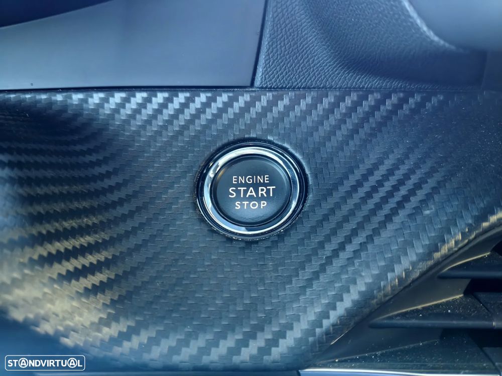 Peugeot 208 1.2 PureTech Allure Pack - 33